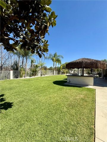 7700 Westpark, Riverside, CA 92506