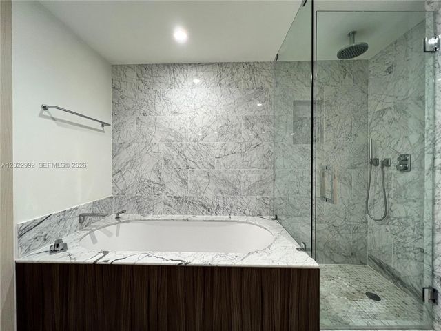 1000 Brickell Plaza 1903, Miami, FL 33131