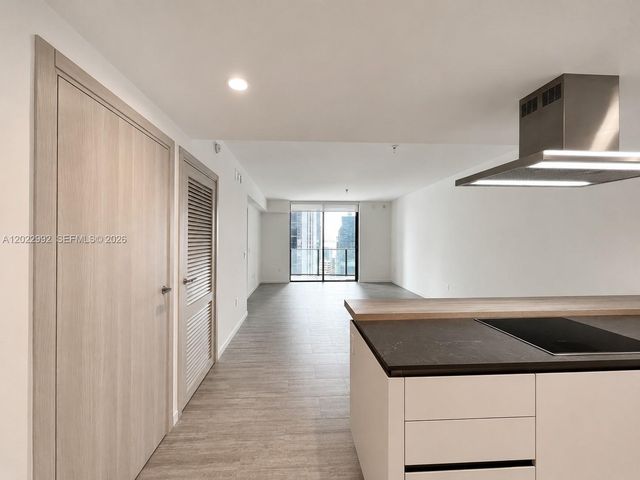 1000 Brickell Plaza 1903, Miami, FL 33131