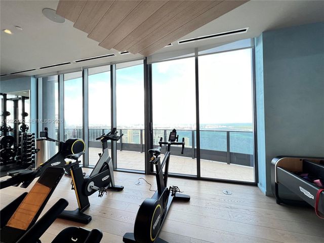 1000 Brickell Plaza 1903, Miami, FL 33131