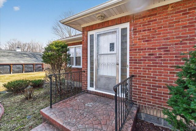 227 Sugar Hill Road, Rexford, NY 12148