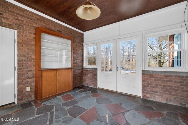 227 Sugar Hill Road, Rexford, NY 12148