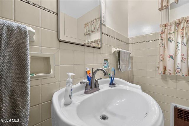 227 Sugar Hill Road, Rexford, NY 12148