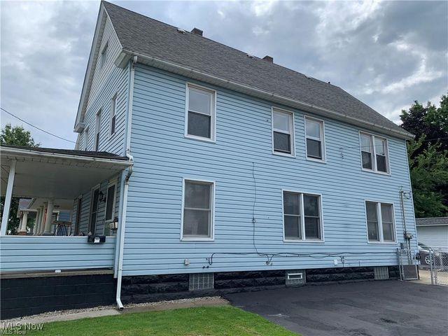 3946 E 54th Street, Newburgh Heights, OH 44105