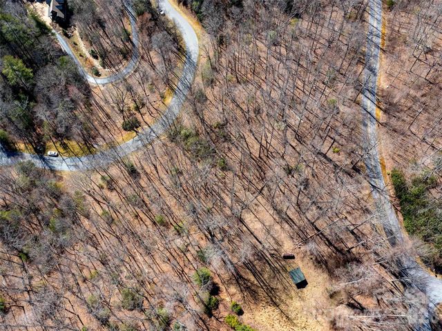 00 Chattooga Run 292R, Hendersonville, NC 28739