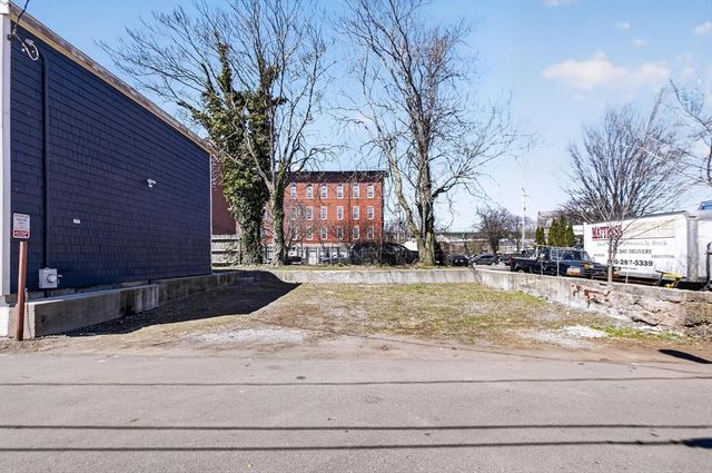 50 Division, Chelsea, MA 02150