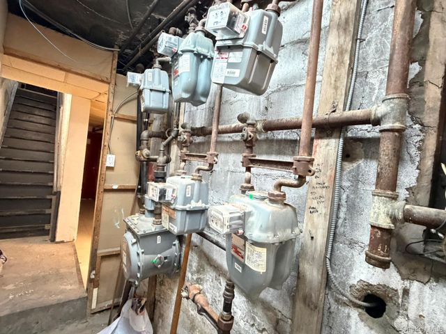 100-04 Spruce Street, Corona, NY 11368