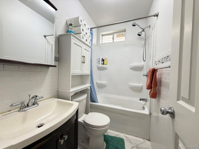 100-04 Spruce Street, Corona, NY 11368