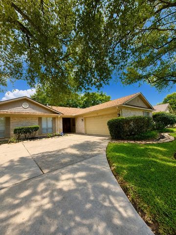 14906 Brookpoint Drive, Houston, TX 77062