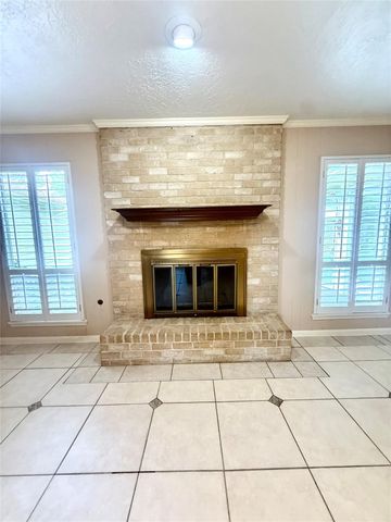 14906 Brookpoint Drive, Houston, TX 77062