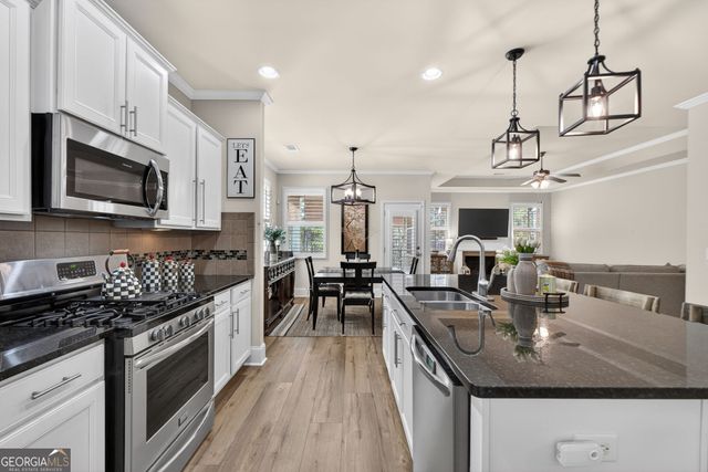 1140 Pebble Creek Lane, Locust Grove, GA 30248