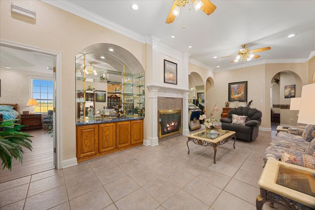 351 Rs County Road 3378, Emory, TX 75440