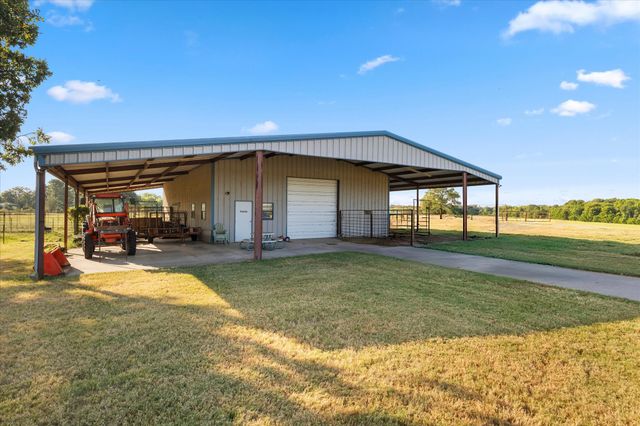 351 Rs County Road 3378, Emory, TX 75440