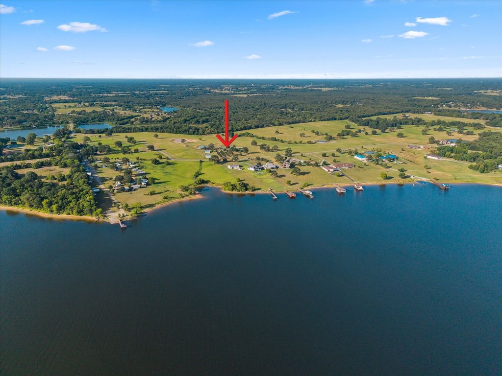 351 Rs County Road 3378, Emory, TX 75440