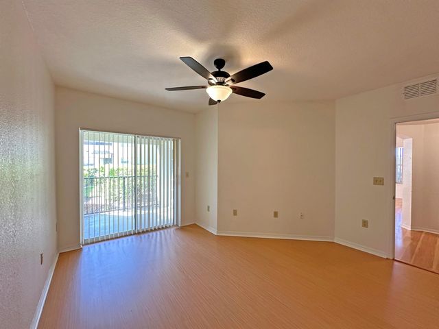 166 SW Peacock Boulevard 104, Port St Lucie, FL 34986