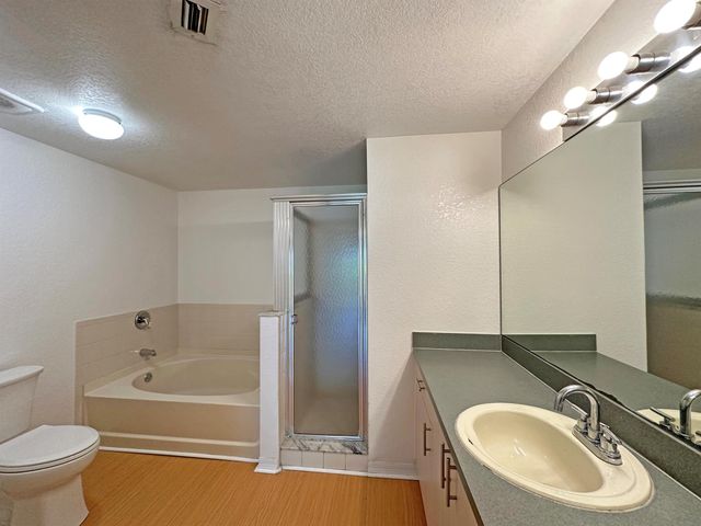 166 SW Peacock Boulevard 104, Port St Lucie, FL 34986