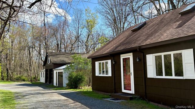 7599 State Route 97, Narrowsburg, NY 12764
