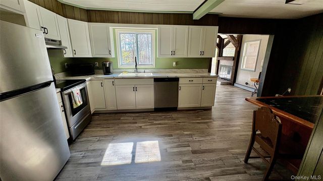 7599 State Route 97, Narrowsburg, NY 12764