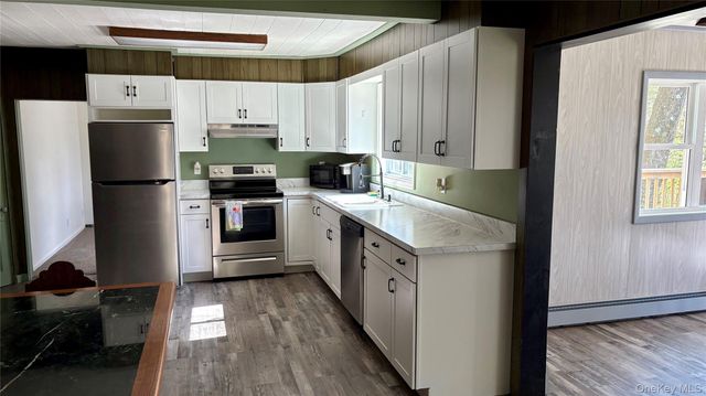 7599 State Route 97, Narrowsburg, NY 12764