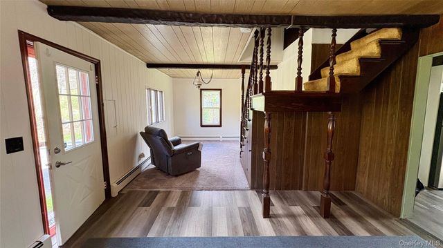 7599 State Route 97, Narrowsburg, NY 12764