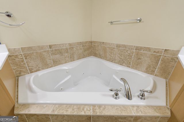 10293 Midway Avenue, Johns Creek, GA 30022