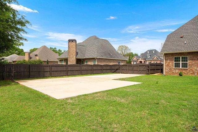 105 Harley Drive, Kathleen, GA 31047