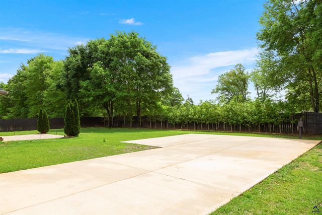 105 Harley Drive, Kathleen, GA 31047