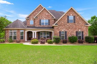 105 Harley Drive, Kathleen, GA 31047