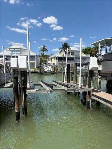 Dock 5 - 4341 Bay Beach LN, Fort Myers Beach, FL 33931