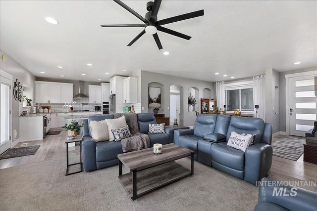 1005 E Whig Dr., Kuna, ID 83634