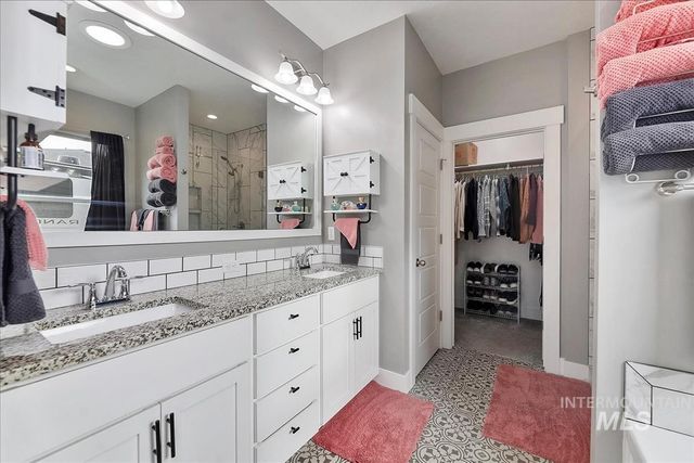 1005 E Whig Dr., Kuna, ID 83634