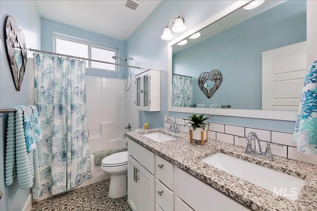 1005 E Whig Dr., Kuna, ID 83634