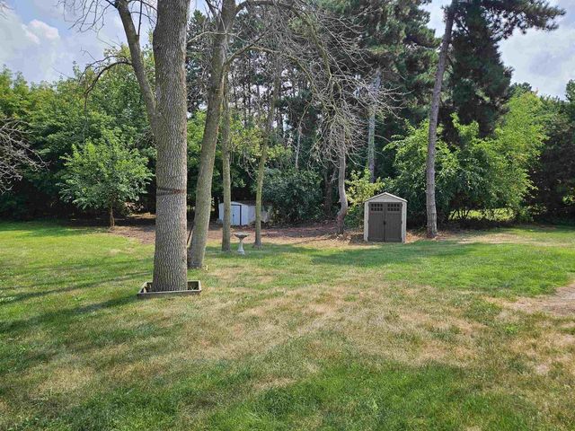 3830 NICOLET DRIVE, Green Bay, WI 54311