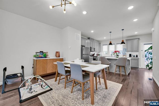 23 Haralson Court, Livingston, NJ 07039