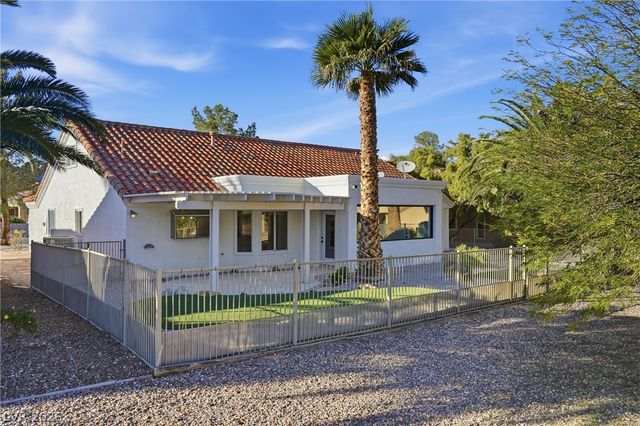 2920 Crown Ridge Drive, Las Vegas, NV 89134