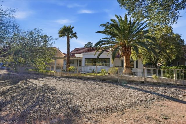 2920 Crown Ridge Drive, Las Vegas, NV 89134