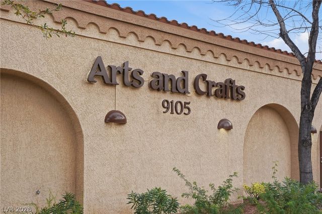 2920 Crown Ridge Drive, Las Vegas, NV 89134