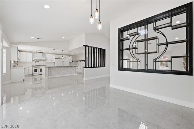 2920 Crown Ridge Drive, Las Vegas, NV 89134