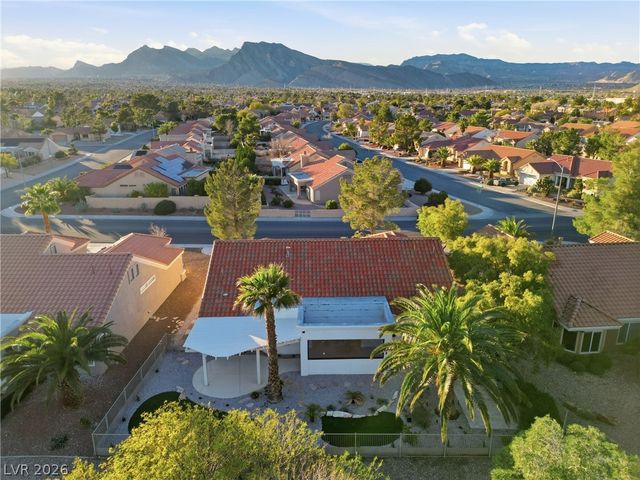 2920 Crown Ridge Drive, Las Vegas, NV 89134