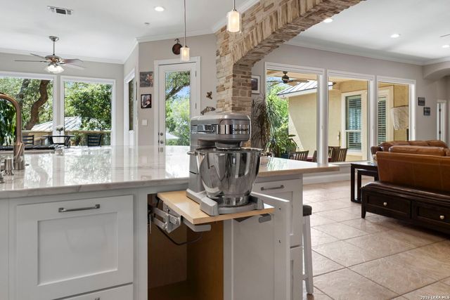 1007 Campanile, San Antonio, TX 78258