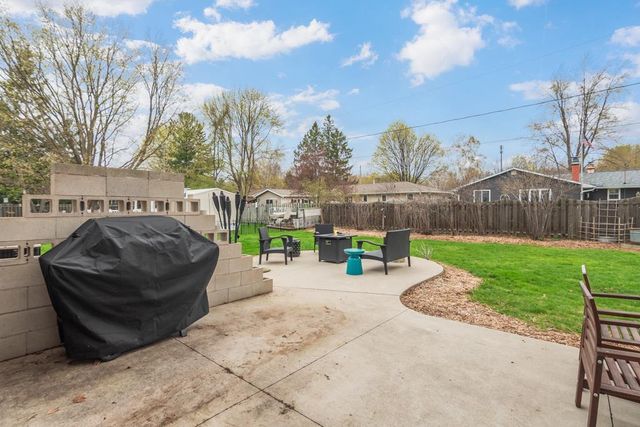 1512 CORMIER ROAD, Green Bay, WI 54313