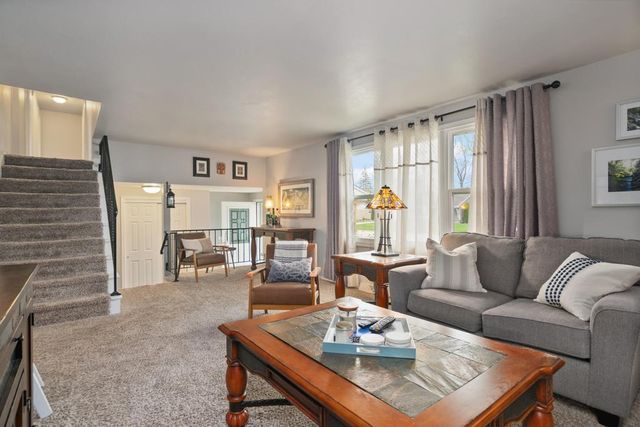 1512 CORMIER ROAD, Green Bay, WI 54313