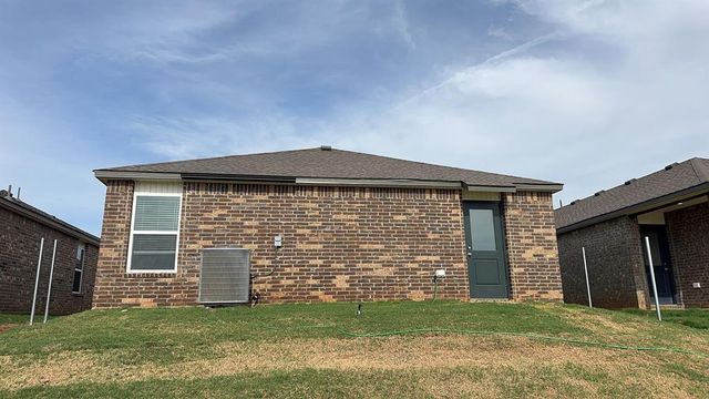 10040 Appaloosa Lane, Yukon, OK 73099
