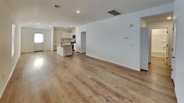 10040 Appaloosa Lane, Yukon, OK 73099