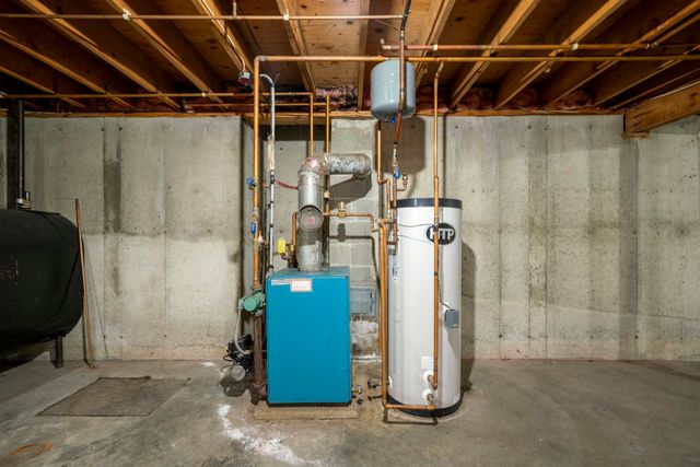 361 Laydon Street, Manchester, NH 03109