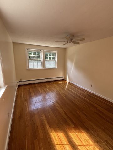 12 Hampton Road, Sharon, MA 02067