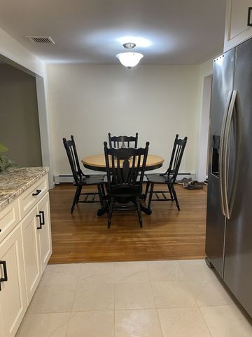 12 Hampton Road, Sharon, MA 02067