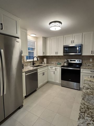 12 Hampton Road, Sharon, MA 02067