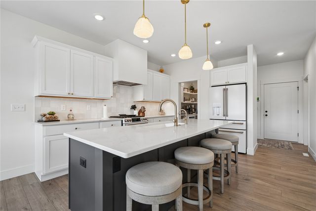1591 Foxborough Drive, Marion, IA 52302