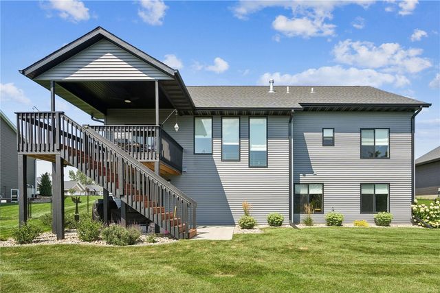 1591 Foxborough Drive, Marion, IA 52302